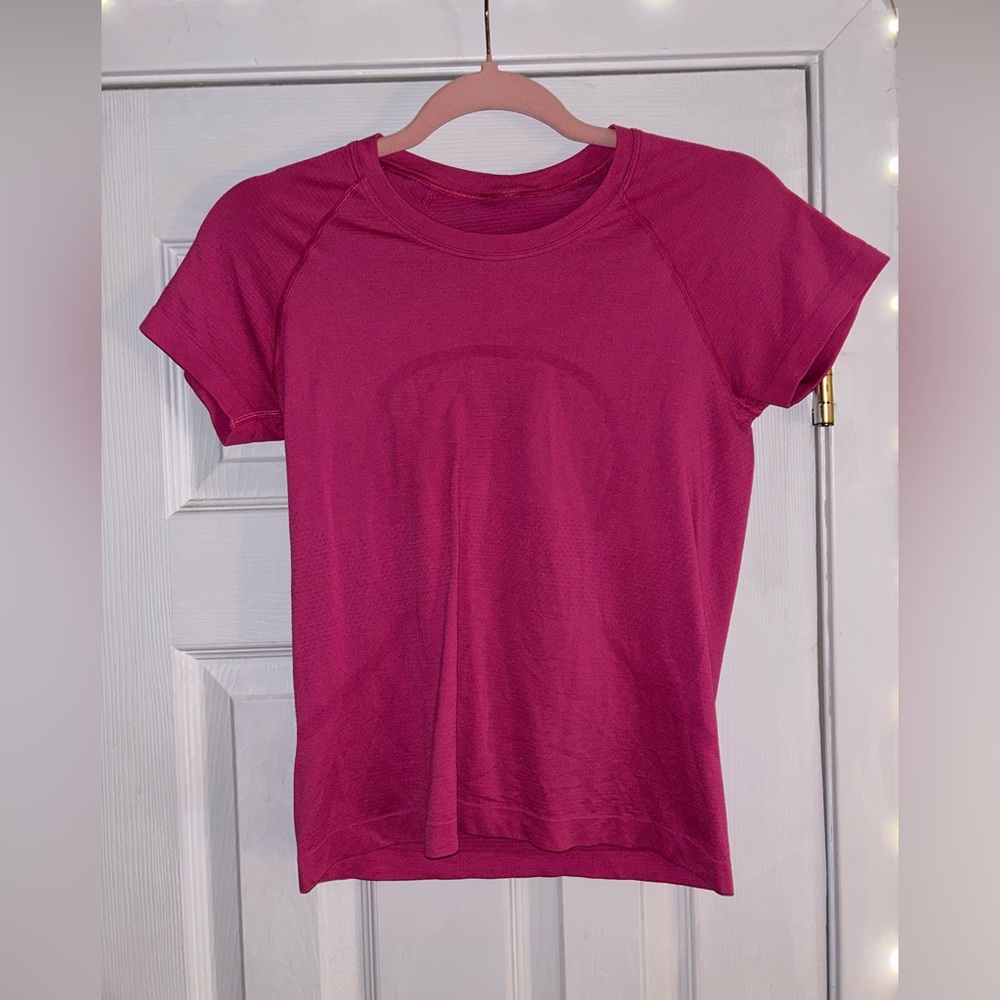 Lululemon sonic pink swiftly tech!! race length!! size 6